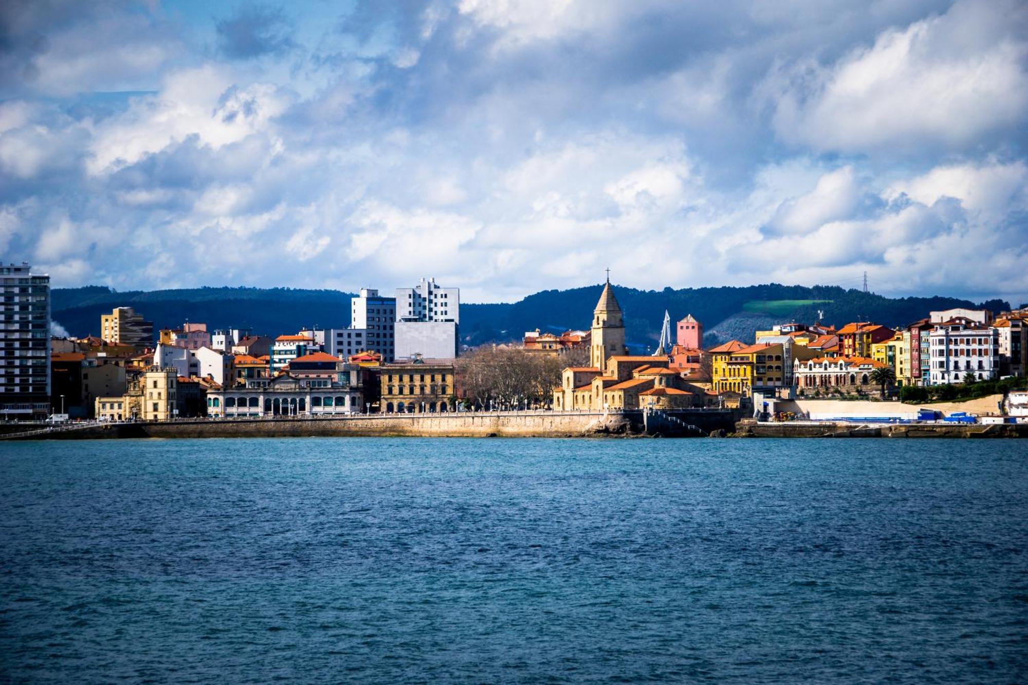Suite Centro & Playa - Gijón Exteriör bild